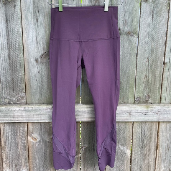 lululemon athletica Pants - Lululemon Wunder Under Crop II Roll Down Scallop Full On Luxtreme 24" Size 6